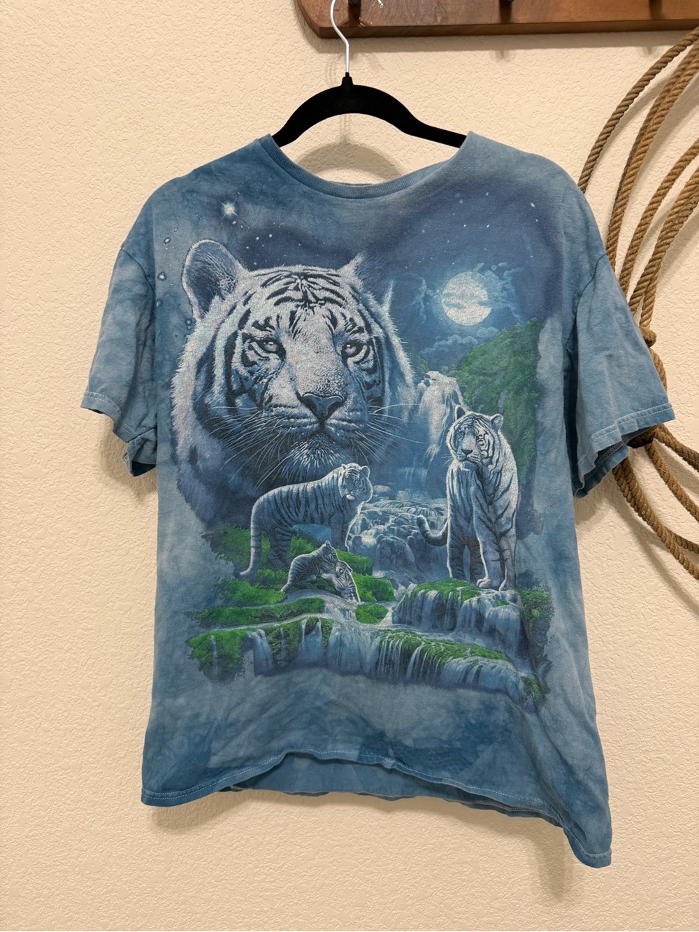 Vintage Liquid Blue White Tiger Waterfall Tie Dye Graphic Tee - Size L
